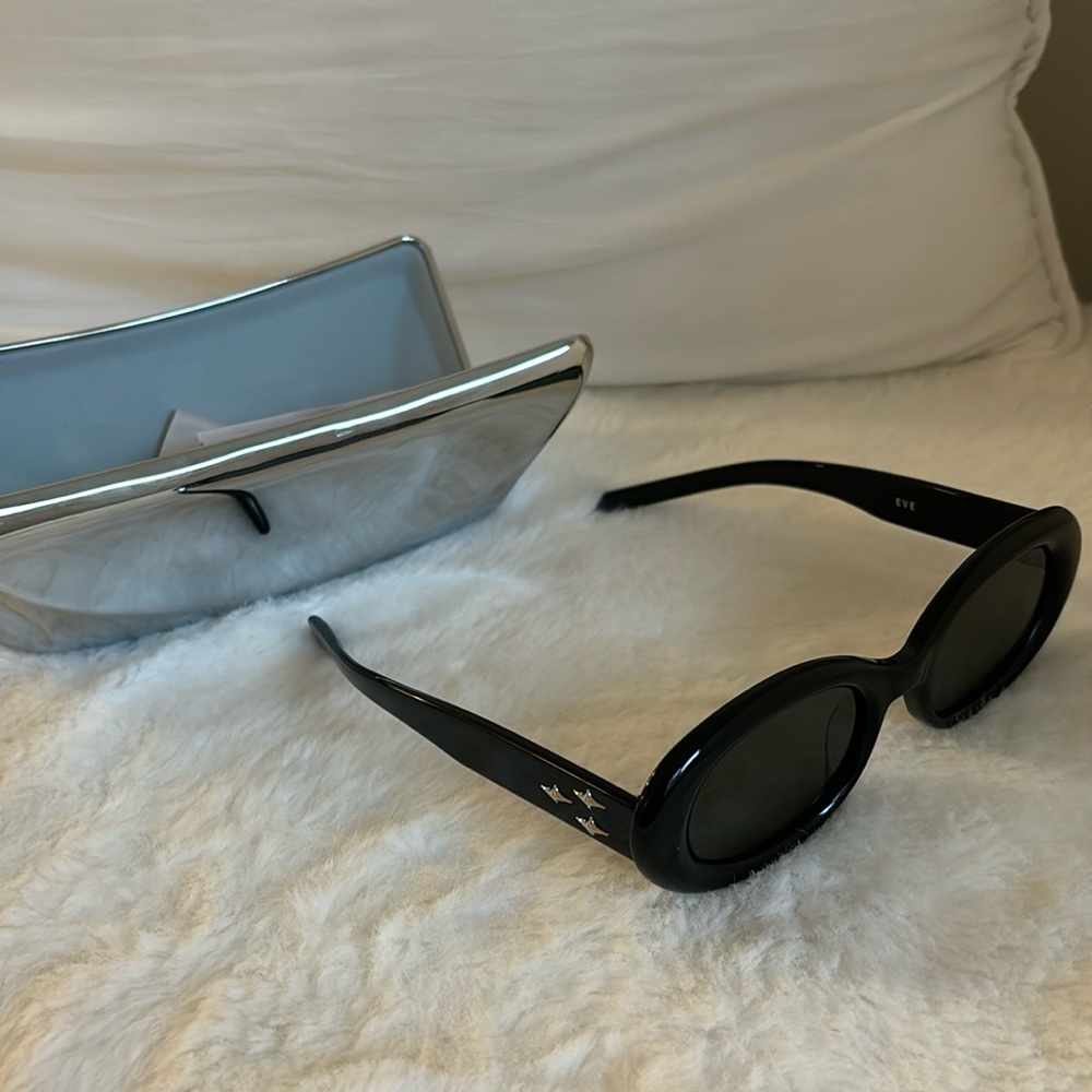 Gentle Monster Sunglasses Eve (Bold collection)